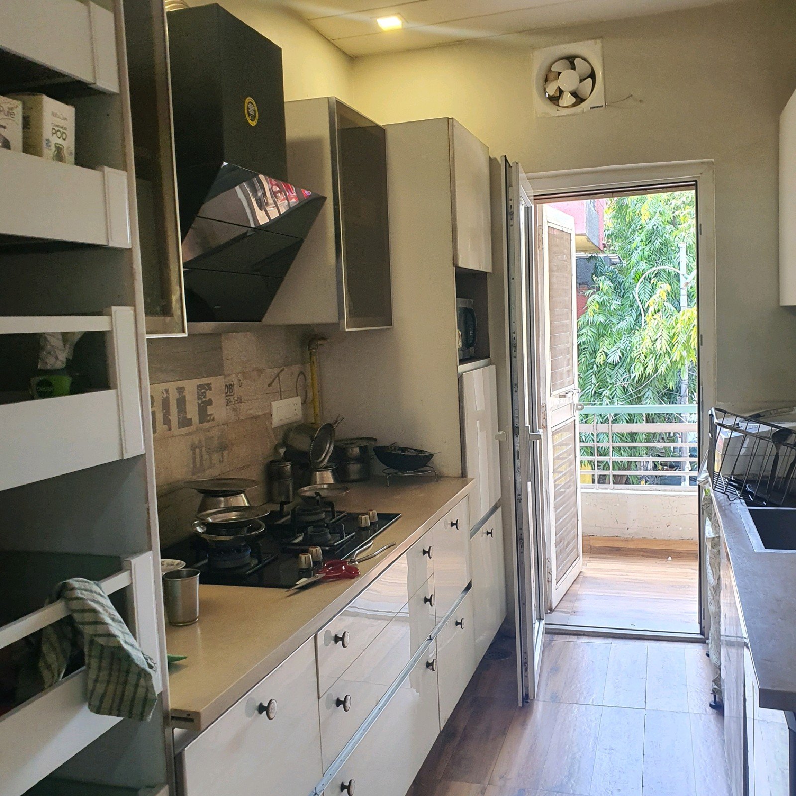 A beautifully renovated first-floor DDA Big MIG 3 BHK corner flat in C4A Block Janakpuri, offering comfort, convenience, and excellent location A beautifully renovated first-floor DDA Big MIG 3 BHK corner flat in C4A Block Janakpuri, offering comfort, convenience, and excellent location