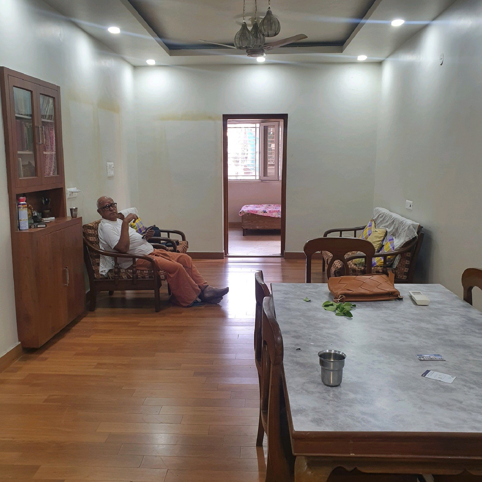 A beautifully renovated first-floor DDA Big MIG 3 BHK corner flat in C4A Block Janakpuri, offering comfort, convenience, and excellent location A beautifully renovated first-floor DDA Big MIG 3 BHK corner flat in C4A Block Janakpuri, offering comfort, convenience, and excellent location