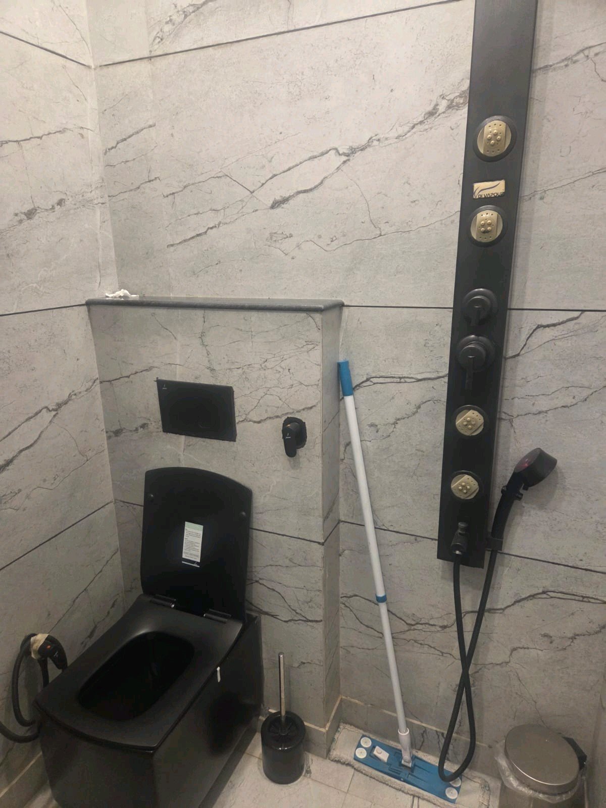 A spacious 419 gaj top-floor builder floor in A2 Block Janakpuri with 50% roof rights, lift, and car parking—ideal for premium living and future expansion. A spacious 419 gaj top-floor builder floor in A2 Block Janakpuri with 50% roof rights, lift, and car parking—ideal for premium living and future expansion.