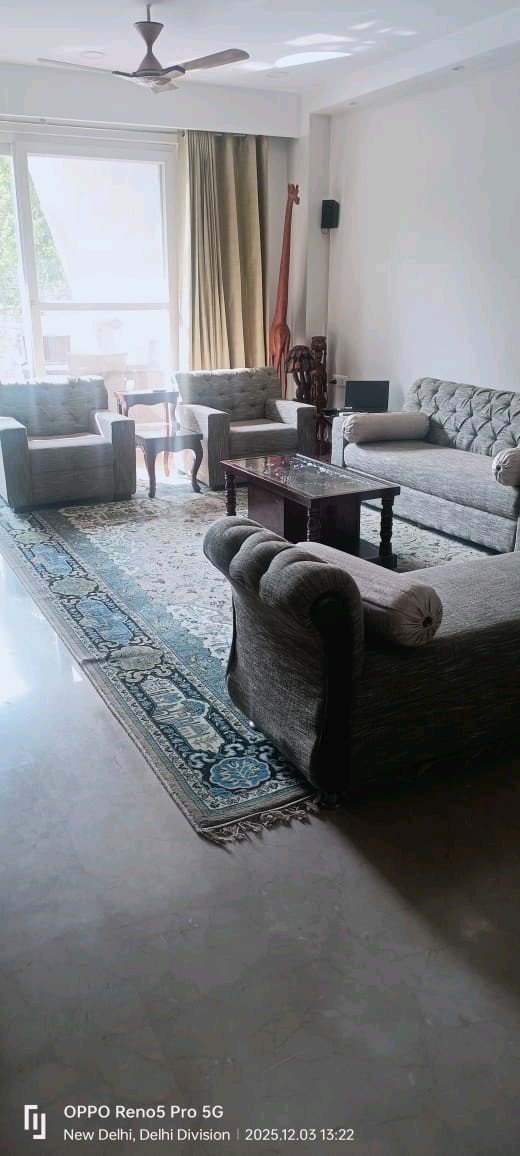 A premium 265 gaj upper ground floor in B1 Block Janakpuri featuring a spacious 4 BHK layout, 4 washrooms, lift, car parking, and solid 6-year-old construction.