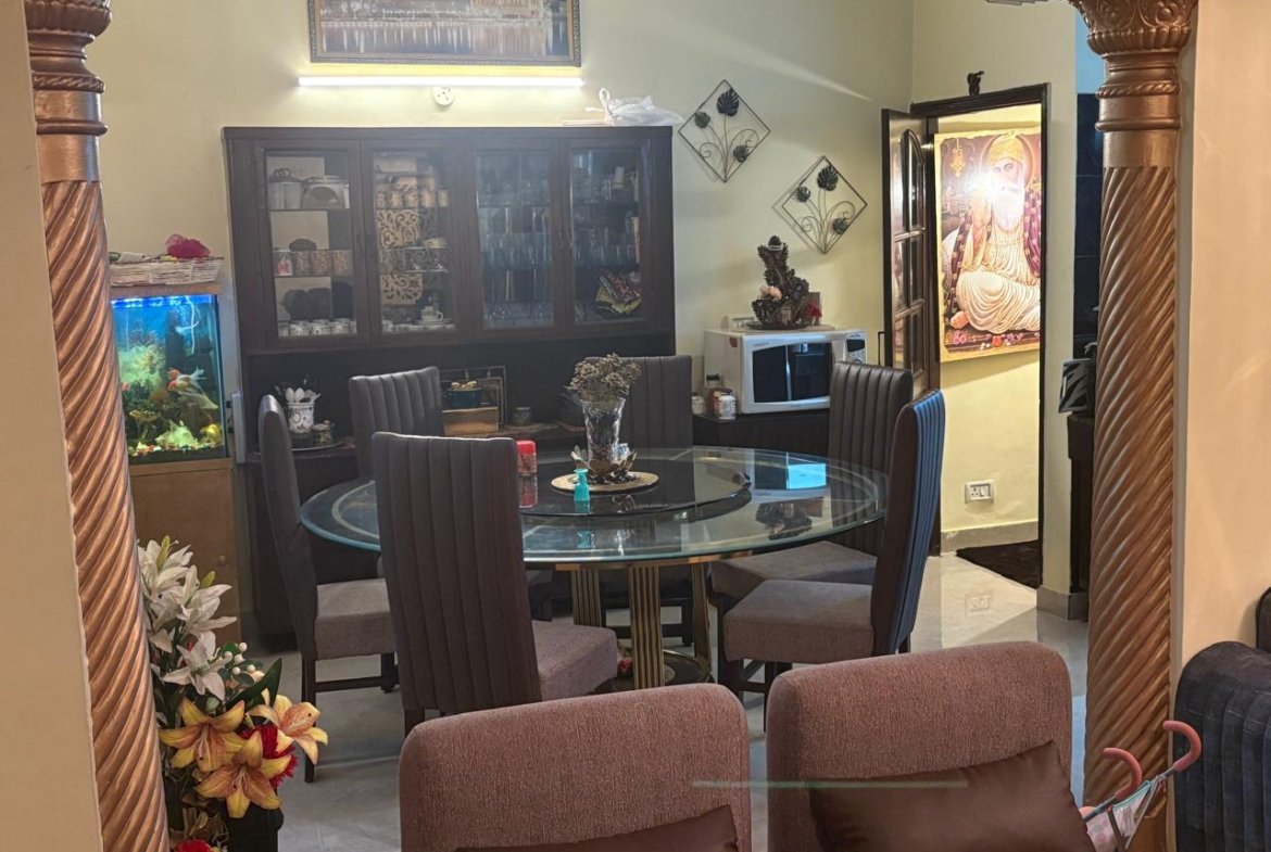 A well-planned 150 sq yards proper ground floor in B1 Block Janakpuri with 3 BHK, 3 washrooms, and valuable 1/3rd land share.