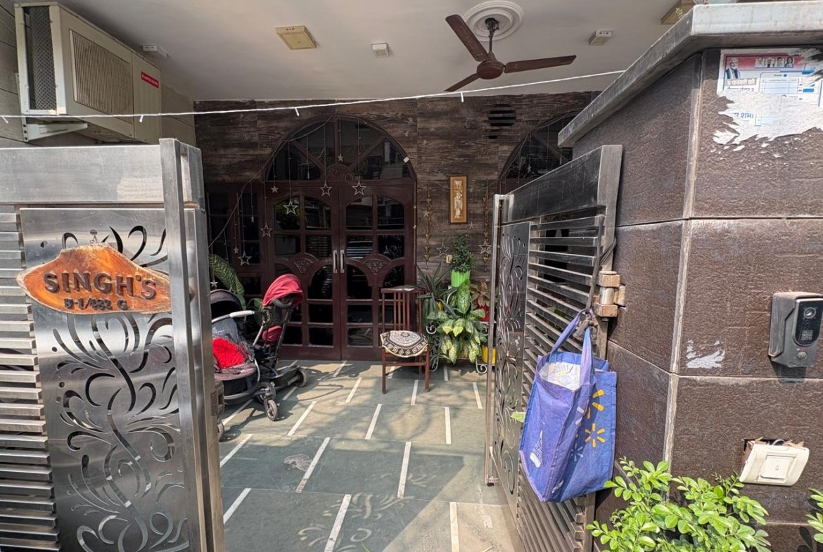 A well-planned 150 sq yards proper ground floor in B1 Block Janakpuri with 3 BHK, 3 washrooms, and valuable 1/3rd land share.