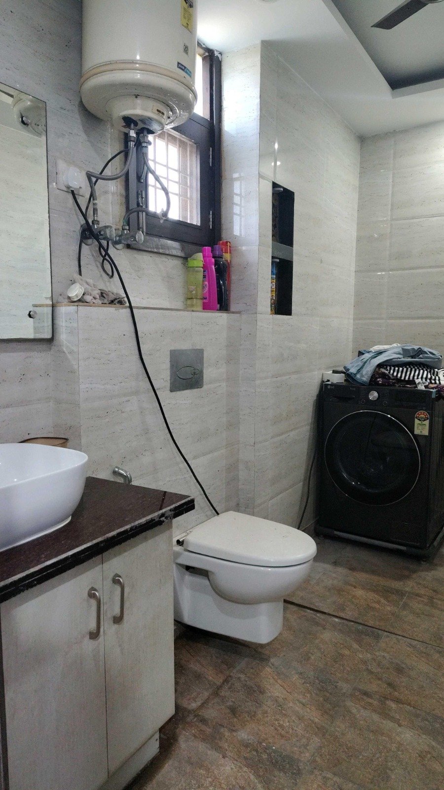 Bathroom of 325 Gaj Builder Floor in A1-Block Janakpuri Bathroom of 325 Gaj Builder Floor in A1-Block Janakpuri