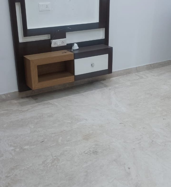 Living Space of 380 Sq Yards Builder Floor in C3 Block Janakpuri