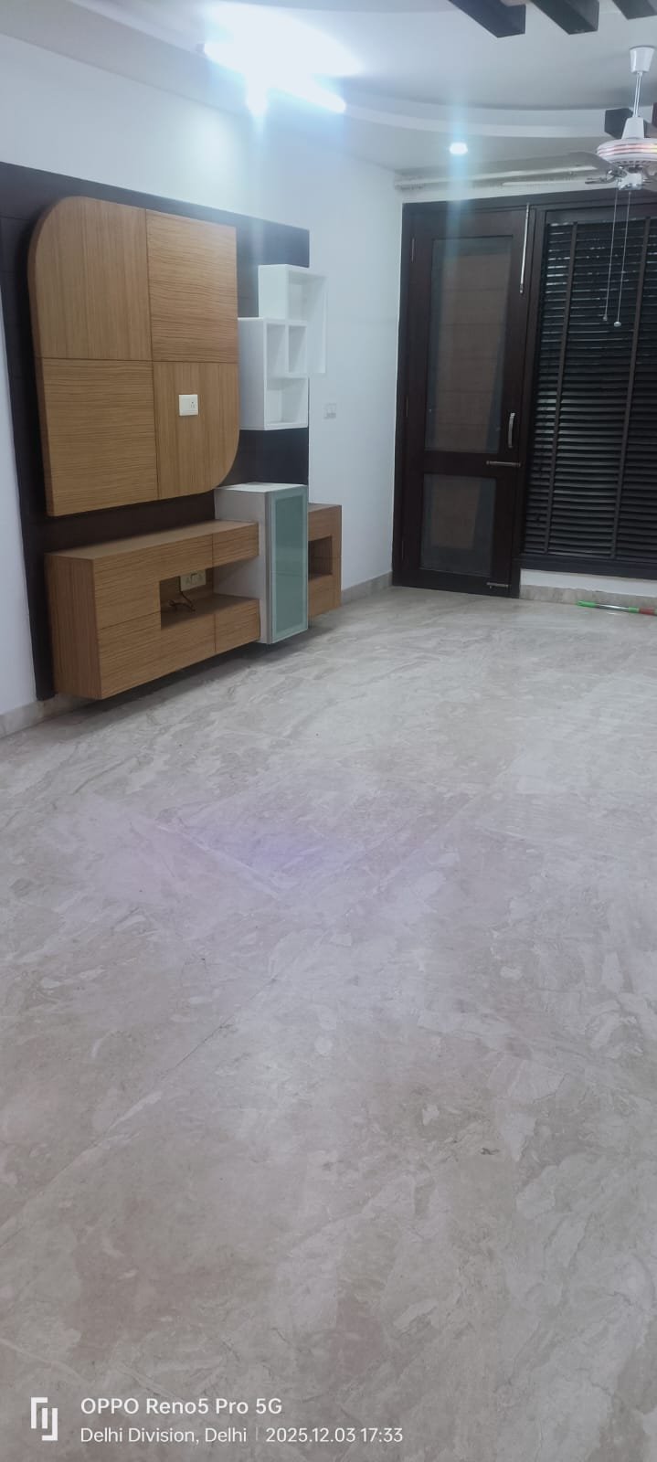 Bedroom of 380 Sq Yards Builder Floor in C3 Block Janakpuri