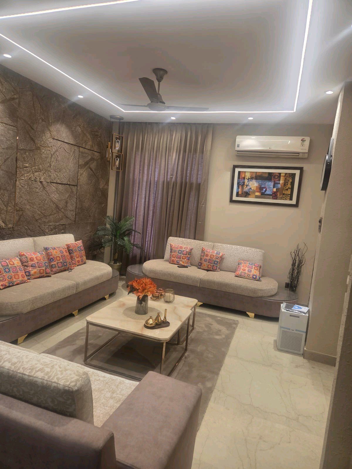 A spacious 419 gaj top-floor builder floor in A2 Block Janakpuri with 50% roof rights, lift, and car parking—ideal for premium living and future expansion. A spacious 419 gaj top-floor builder floor in A2 Block Janakpuri with 50% roof rights, lift, and car parking—ideal for premium living and future expansion.